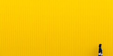 Consejos para vestirse en verano en Asturias: cómo estar adecuadamente fresco y a la moda