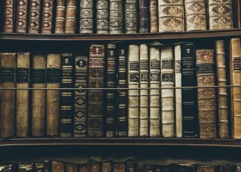 Franco cambió la hora: Descubre la razón detrás de este controvertido cambio