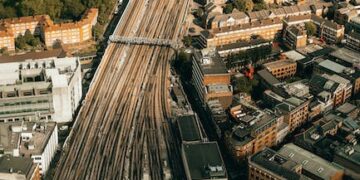 Viaje en AVE de Madrid a León: Duración y Tiempo