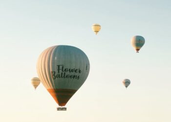 Estación de Tren más Cerca del Aeropuerto de Sevilla: Descubre cómo llegar