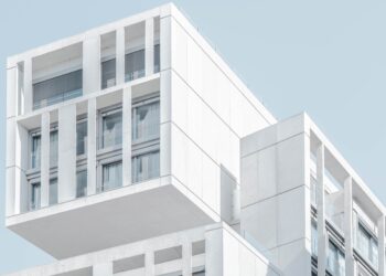 El edificio más alto de Madrid: Descubre su imponente altura