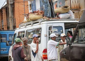 El crecimiento de la población de Peñíscola en verano: cifras y tendencias