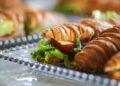 Descubriendo la Comida Típica de Sevilla: Deléitate con los Sabores Auténticos