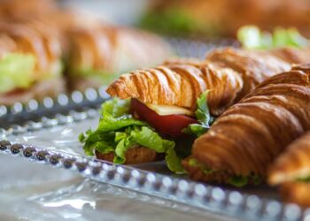 Descubre los platos típicos de Alemania: La deliciosa gastronomía alemana