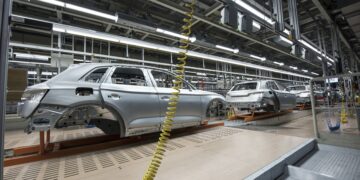 ¿Cuánto cuesta un coche en Suiza? Guía de precios y opciones